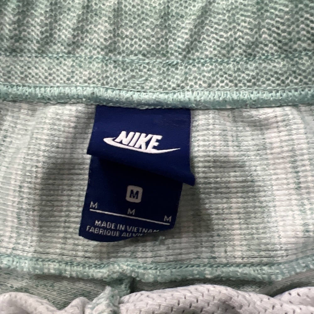 Nike NSW AV15 Shorts Knit Mint Green Men's Size S 885925-103 Nice - Picture 3 of 5